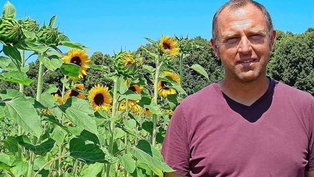 Thomas Kyburz ist se Thomas Kyburz ist seit 2006 Pächter des Bäumlihofs. Schnittblumen sind sein Hauptbetriebszweig.