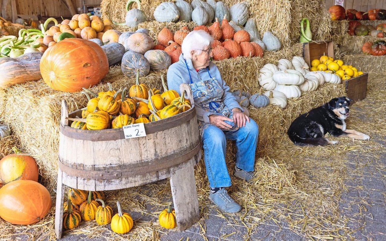 Margrit Duperrex hat auch nach ihrer Pensionierung auf der Stöckweid in Knonau ZH gelebt und beim Kürbisfest (hier 2022) stets mitgeholfen.