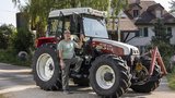 Der Steyr 975 A ist der Traumtraktor von Andreas Buser. (Bild: «die grüne» / Pia Neuenschwander)